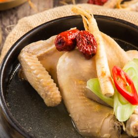 thit ga ham chua Tryptophan giup cai thien giac ngu