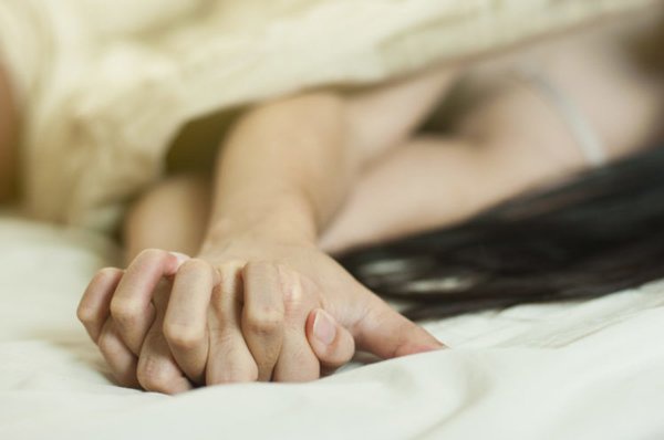 Quan hệ tình dục phải đạt cực khoái mới giúp con người có được giấc ngủ ngon sau đó