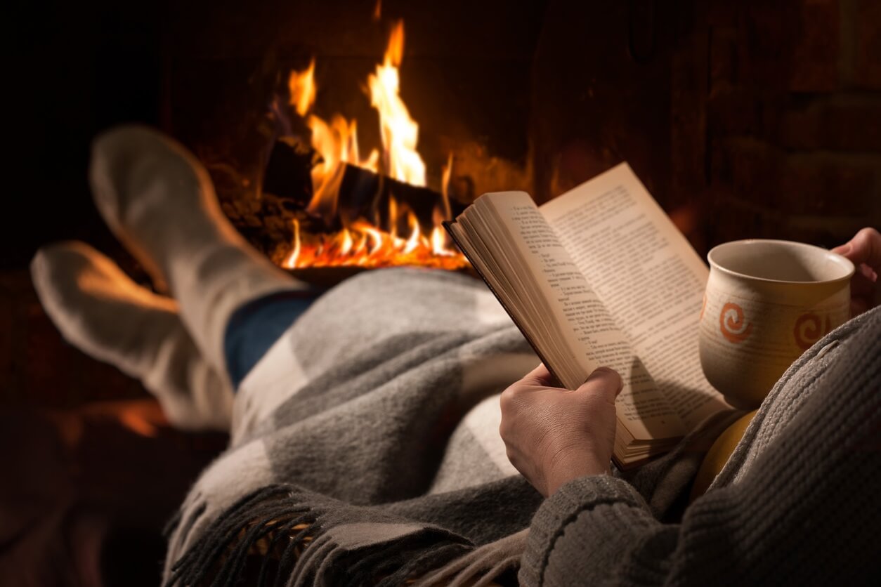 Đọc sách trước giờ đi ngủ