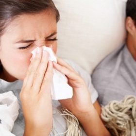 Hệ miễn dịch cơ thể yếu sẽ rất dễ bị cảm cúm