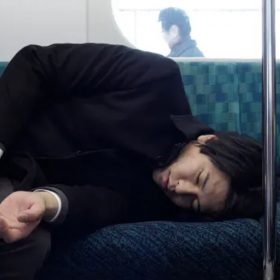 Người Nhật được trả tiền để ngủ