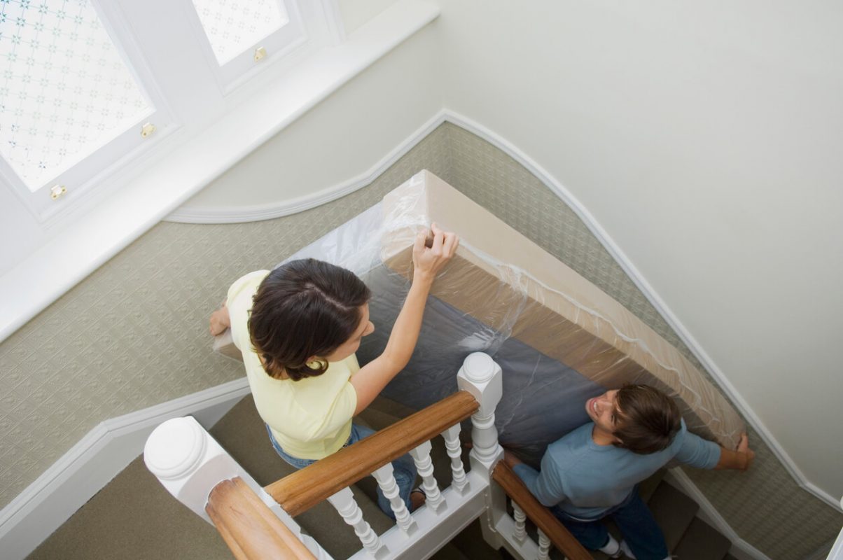 Cách di chuyển chiếc nệm của bạn