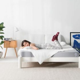 nệm cao su và nệm memory foam