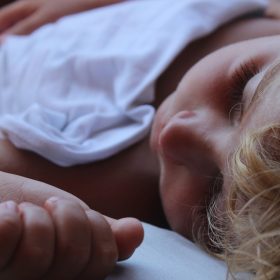 các cách để ngủ sâu hơn