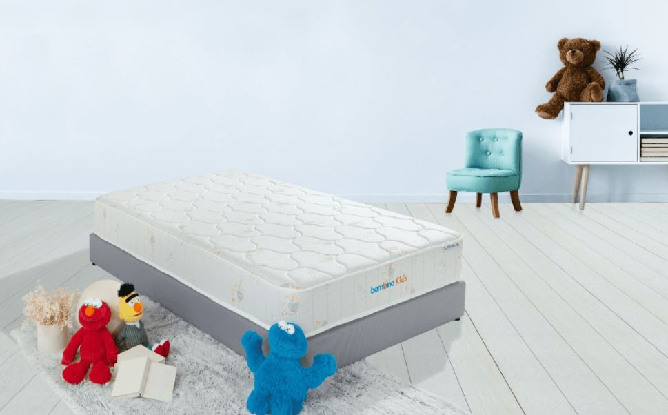 nệm em bé liên á