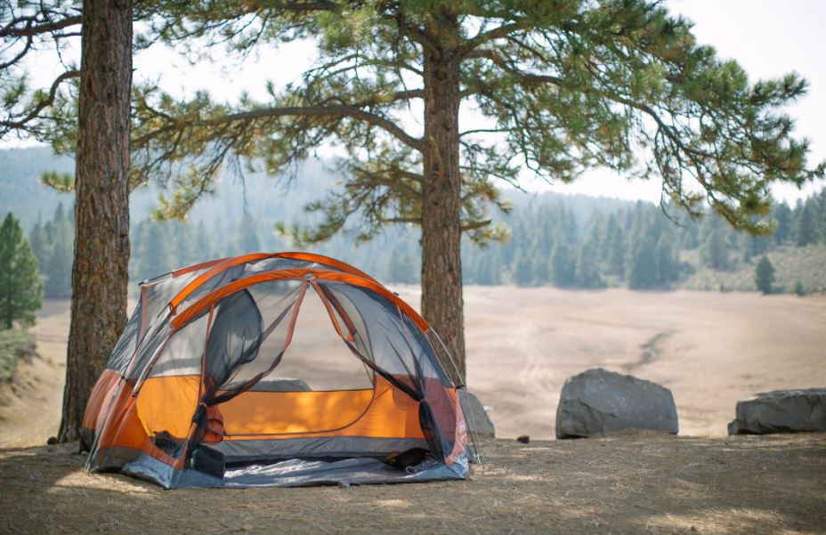 mẹo ngủ ngon khi cắm trại