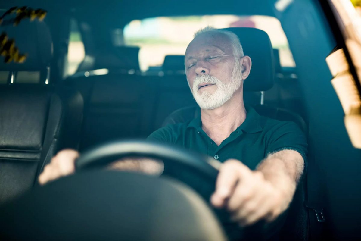 Ngăn chặn cảm giác buồn ngủ trong khi lái xe