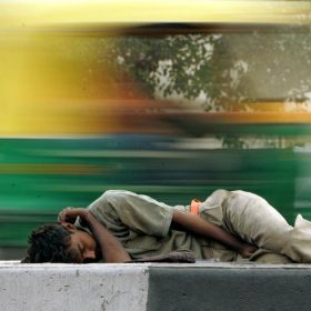 người giàu và người nghèo, ai ngủ ngon hơn