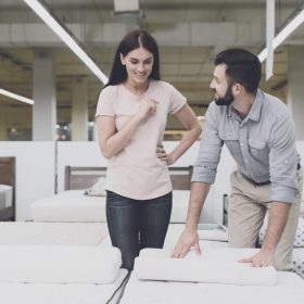 nệm lò xo liên á và lò xo kim cương